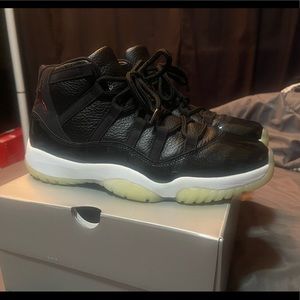 Nike Jordan Retro 11
